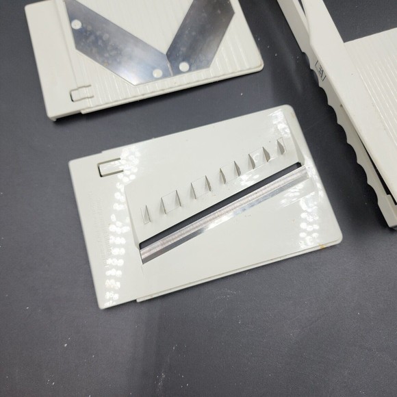 The Pampered Chef Ultimate Slice & Grate Mandoline Food Slicer Partial - Picture 3 of 10